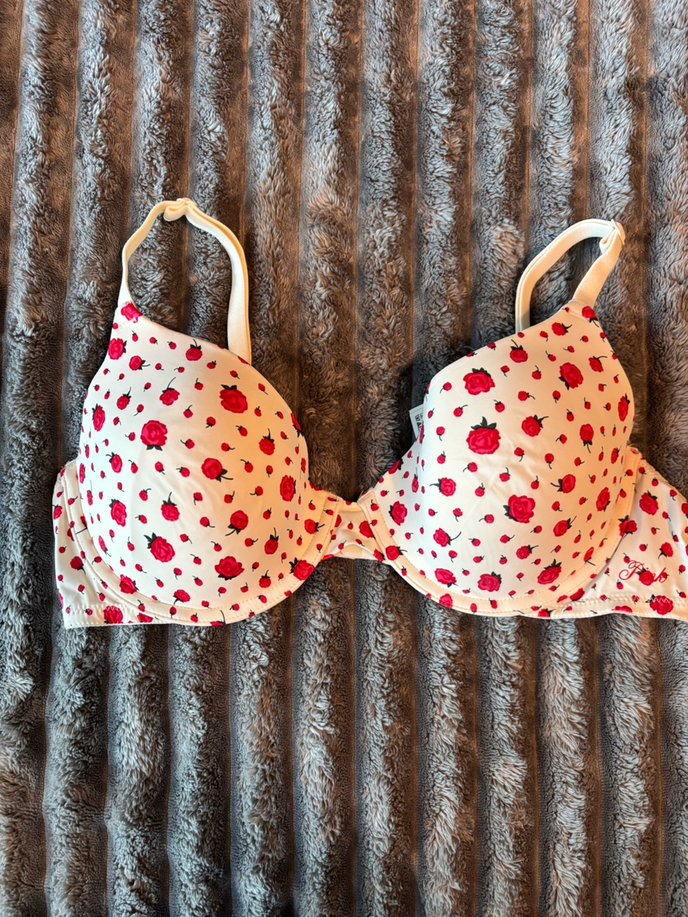 Victoria Secrete PINK Wear Everywhere TShirt Bra White with Red Roses 36C